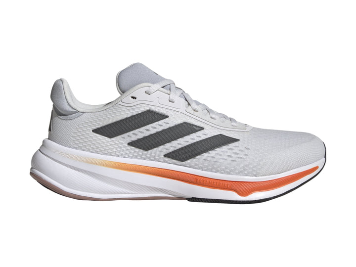 Tenis deportivos Adidas color gris con suela blanca y detalle en naranja.