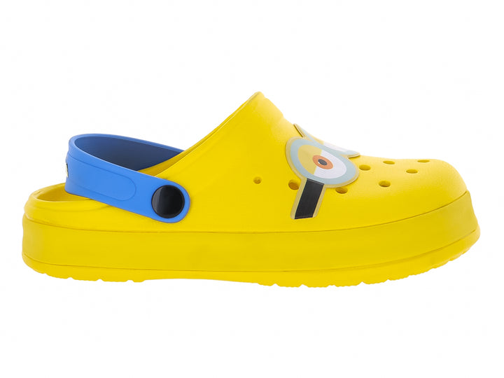 Zuecos amarillos para niño con diseño de Minion y correa trasera en color azul.