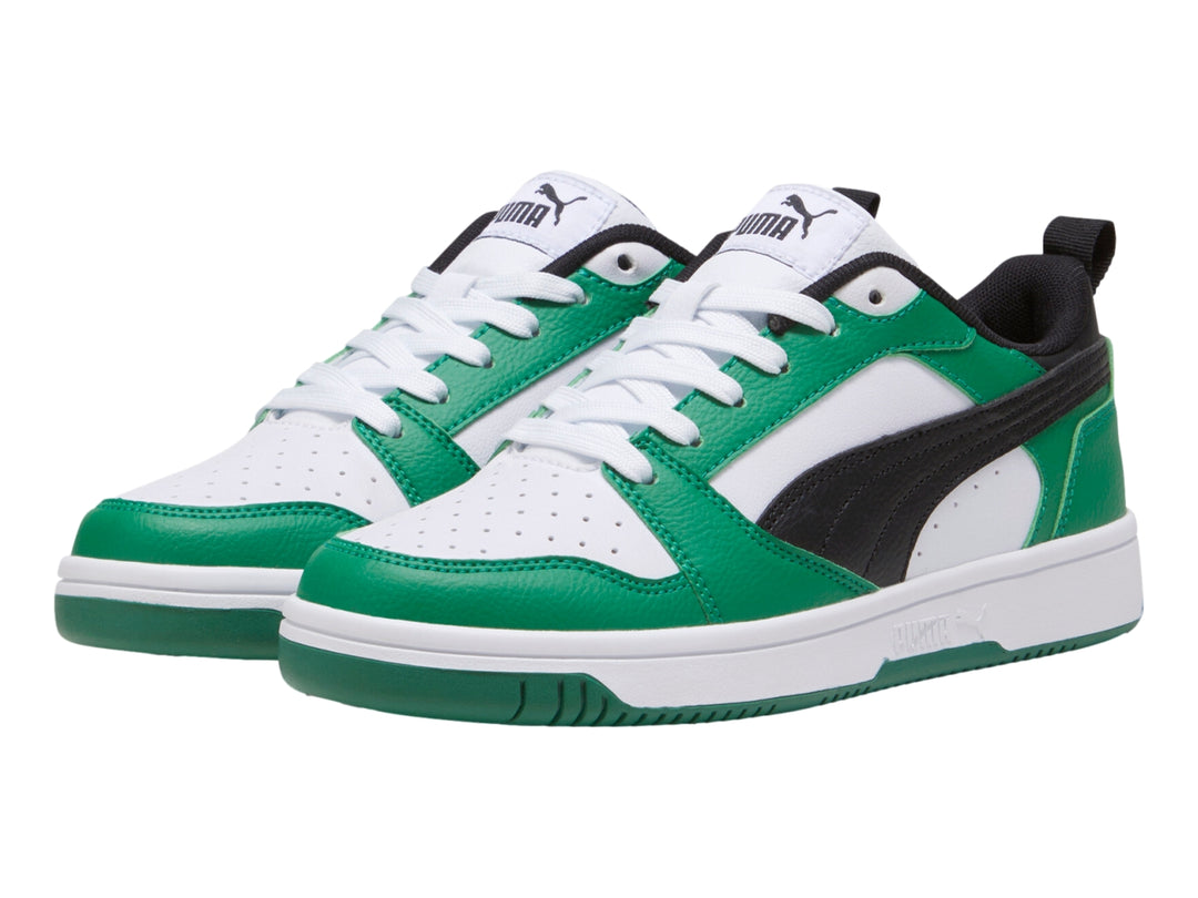 Tenis PUMA Rebound V6 Lo JR en colores blanco, verde y negro para Niño.