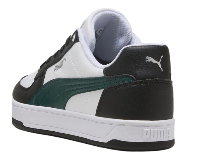 Tenis Puma Caven 2.0 color blanco con detalles en negro y verde oscuro, vista lateral.