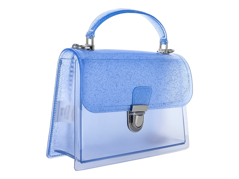 Bolso de hombro azul con acabado glitter y cuerpo transparente, asa corta y cierre metálico plateado.