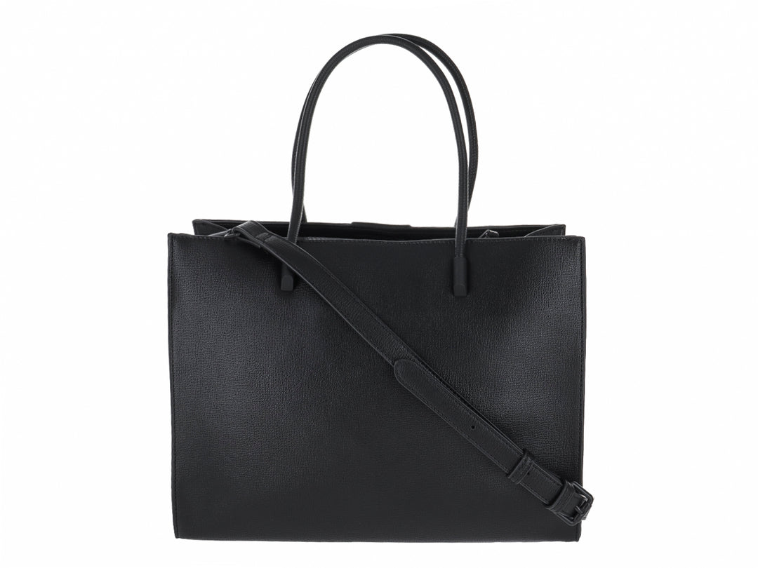 Bolsa de hombro color negro de la marca ROZE con textura rugosa y asas largas.