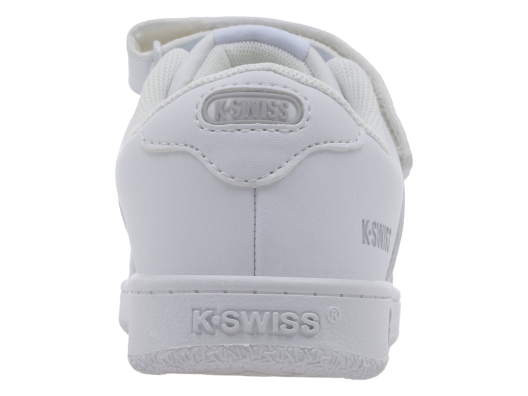 Tenis K-Swiss Francis Court color blanco para niño con cierre de velcro y agujetas.