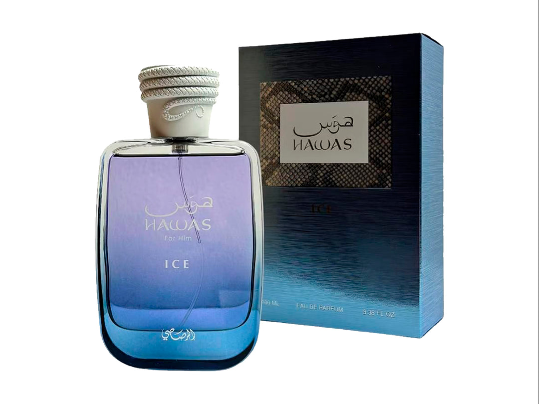 Perfume Rasasi Hawas Ice en botella de vidrio azul y caja azul oscuro.