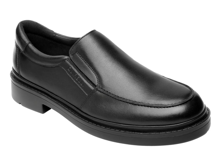 Zapato formal tipo mocasín de cuero color negro marca Quirelli con suela plana.