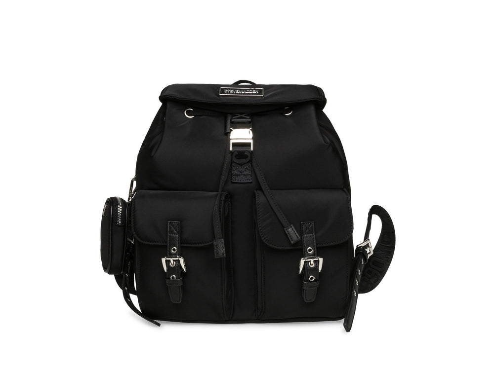 Mochila negra de Steve Madden con bolsillos frontales con hebillas y un pequeño bolso lateral desmontable.