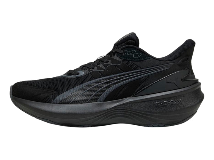 Tenis deportivos PUMA Pulse Pro en color negro con tejido de malla y suela robusta.