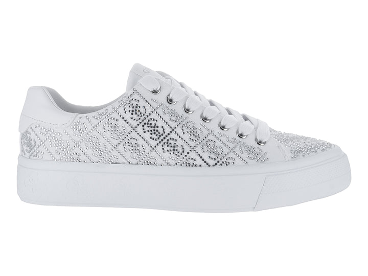 Tenis blancos Guess con detalles brillantes en la parte superior y suela blanca.