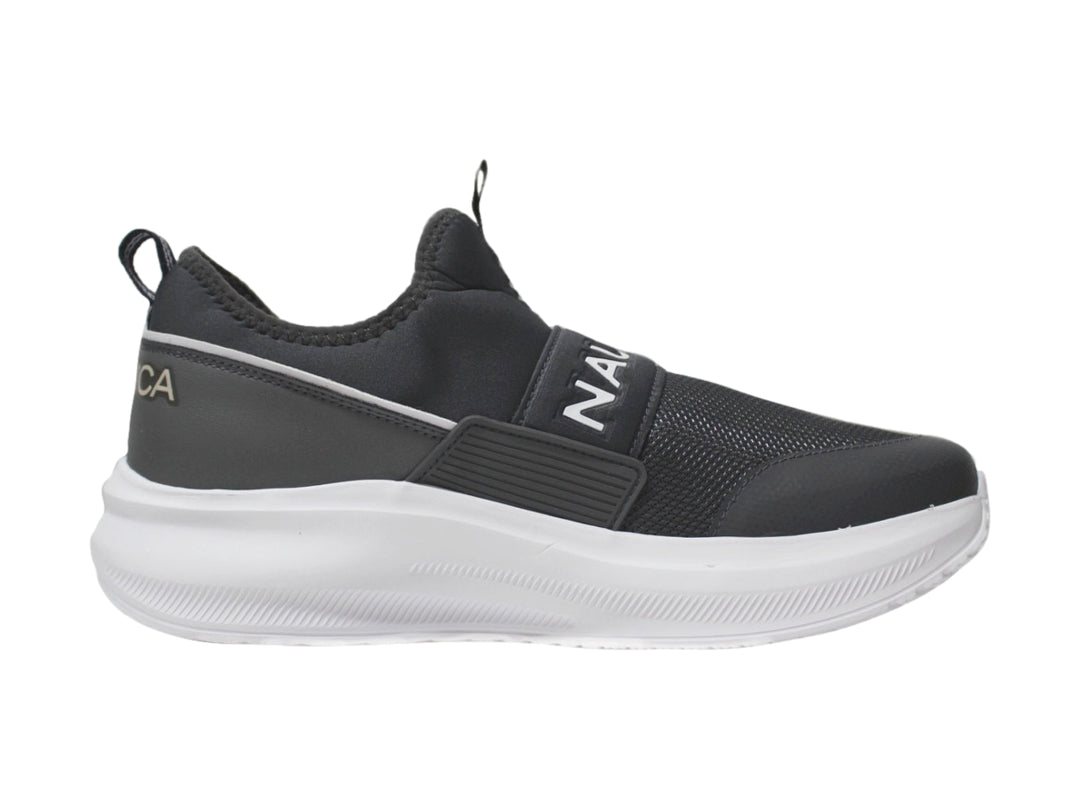 Tenis deportivos Nautica color gris oxford con suela blanca y diseño slip-on.