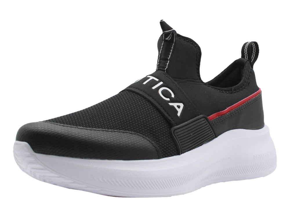 Tenis deportivos Nautica color negro con suela blanca y detalle rojo, estilo slip-on.