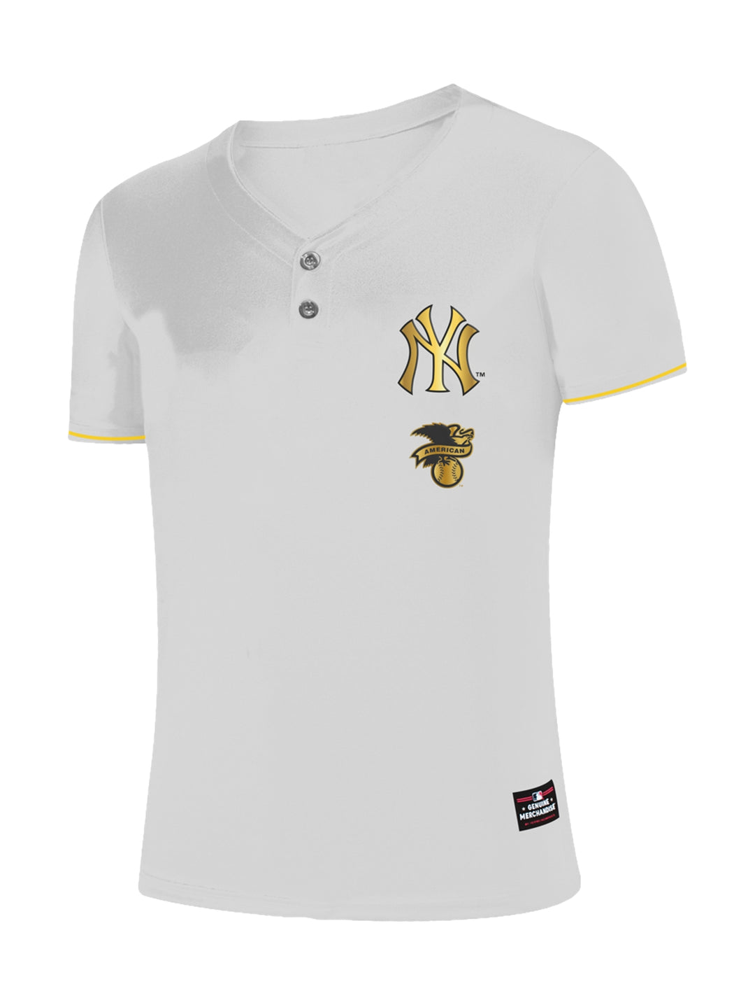 Playera deportiva blanca de manga corta con cuello de botones y logos dorados en el pecho.