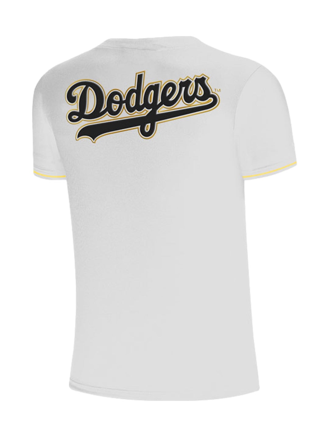 Playera deportiva blanca de manga corta con cuello tipo Henley y logotipos bordados en el pecho.