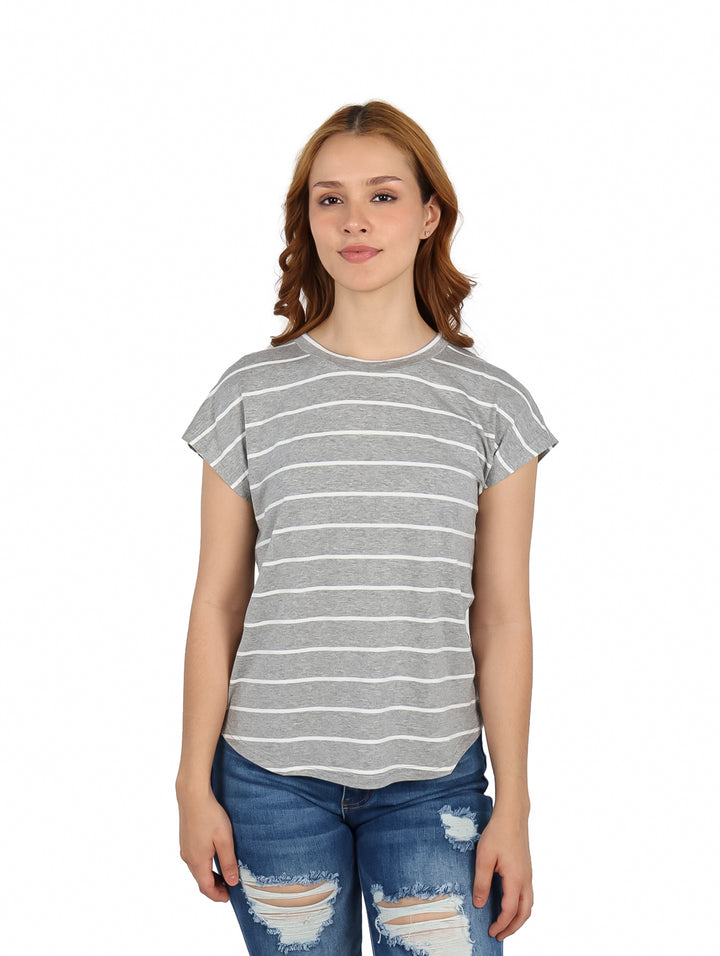 Blusa gris con rayas blancas horizontales de manga corta para mujer.