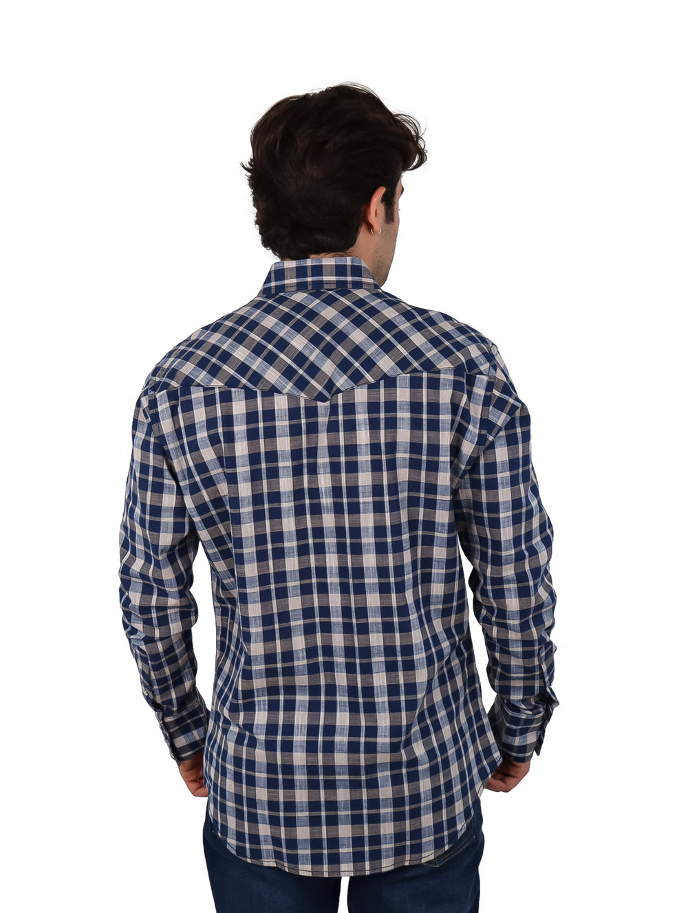 Camisa Wrangler para hombre a cuadros en colores marino y beige, manga larga y botones.