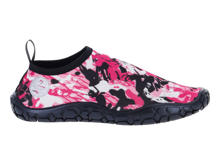 Calzado acuático Splash Pro Shark Cam en color rosa con estampado de camuflaje y suela negra.