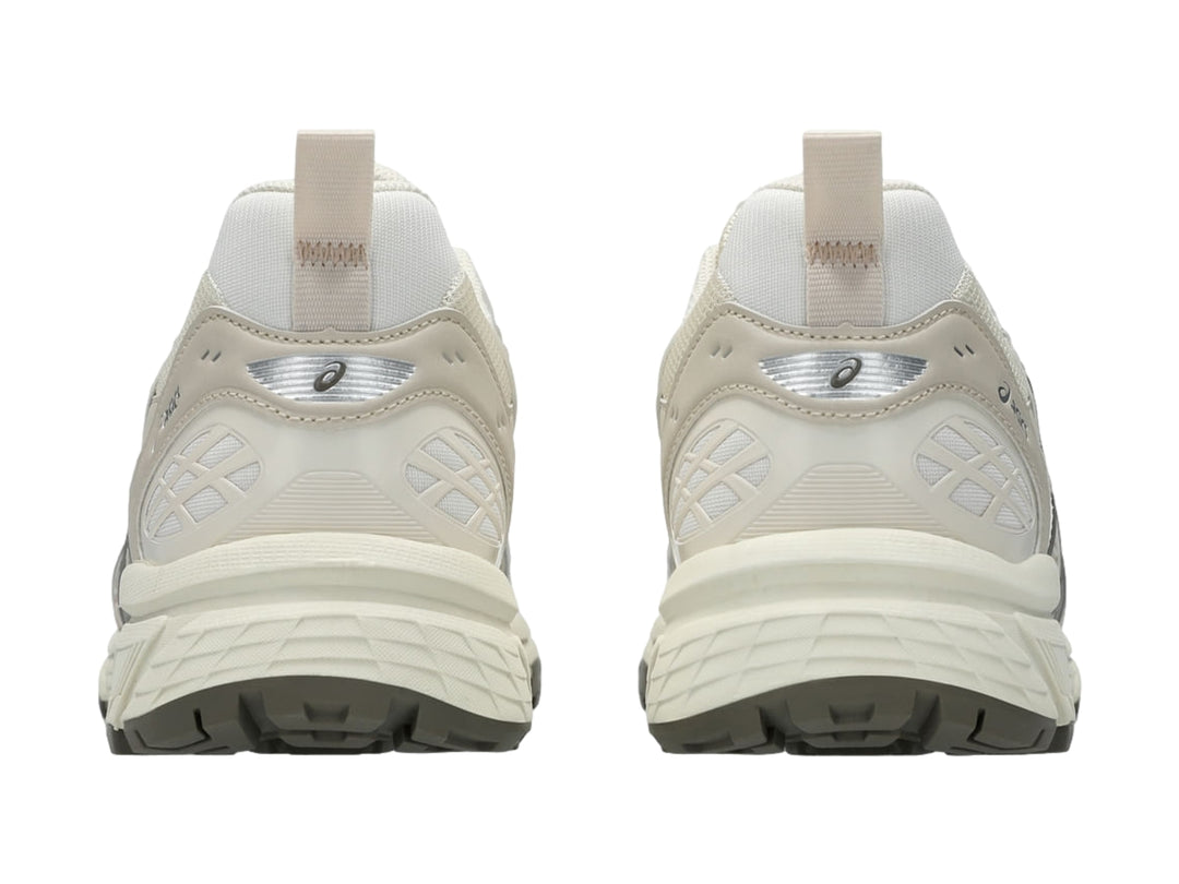 Tenis ASICS Gel-Nunobiki Beige para Mujer