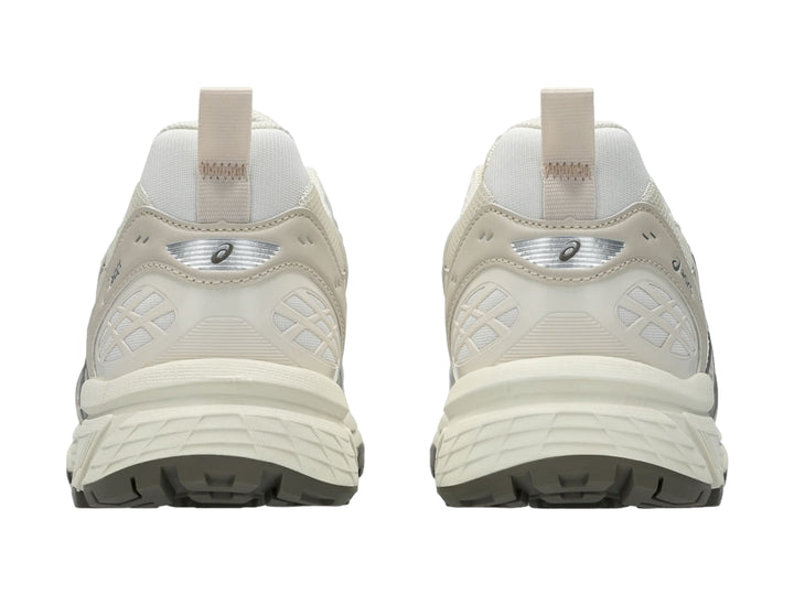 Tenis ASICS Gel-Nunobiki Beige para Mujer