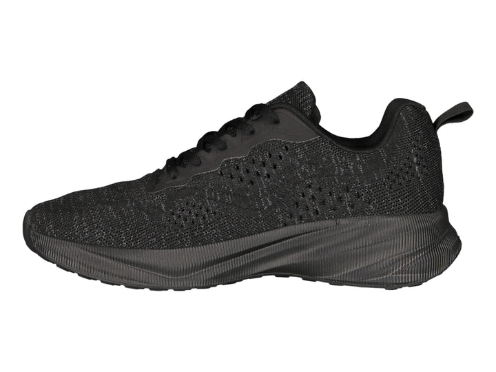 Tenis deportivos Charly en color negro con tejido transpirable y suela cómoda.