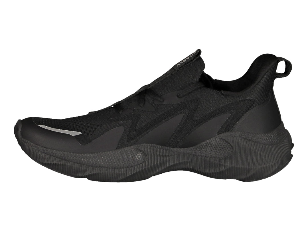 Tenis deportivos Charly color negro total con diseño moderno y suela robusta.