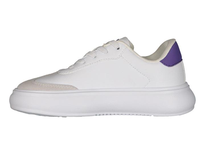 Tenis deportivos blancos para niño o niña con detalles en color morado y suela blanca ancha de la marca Charly.