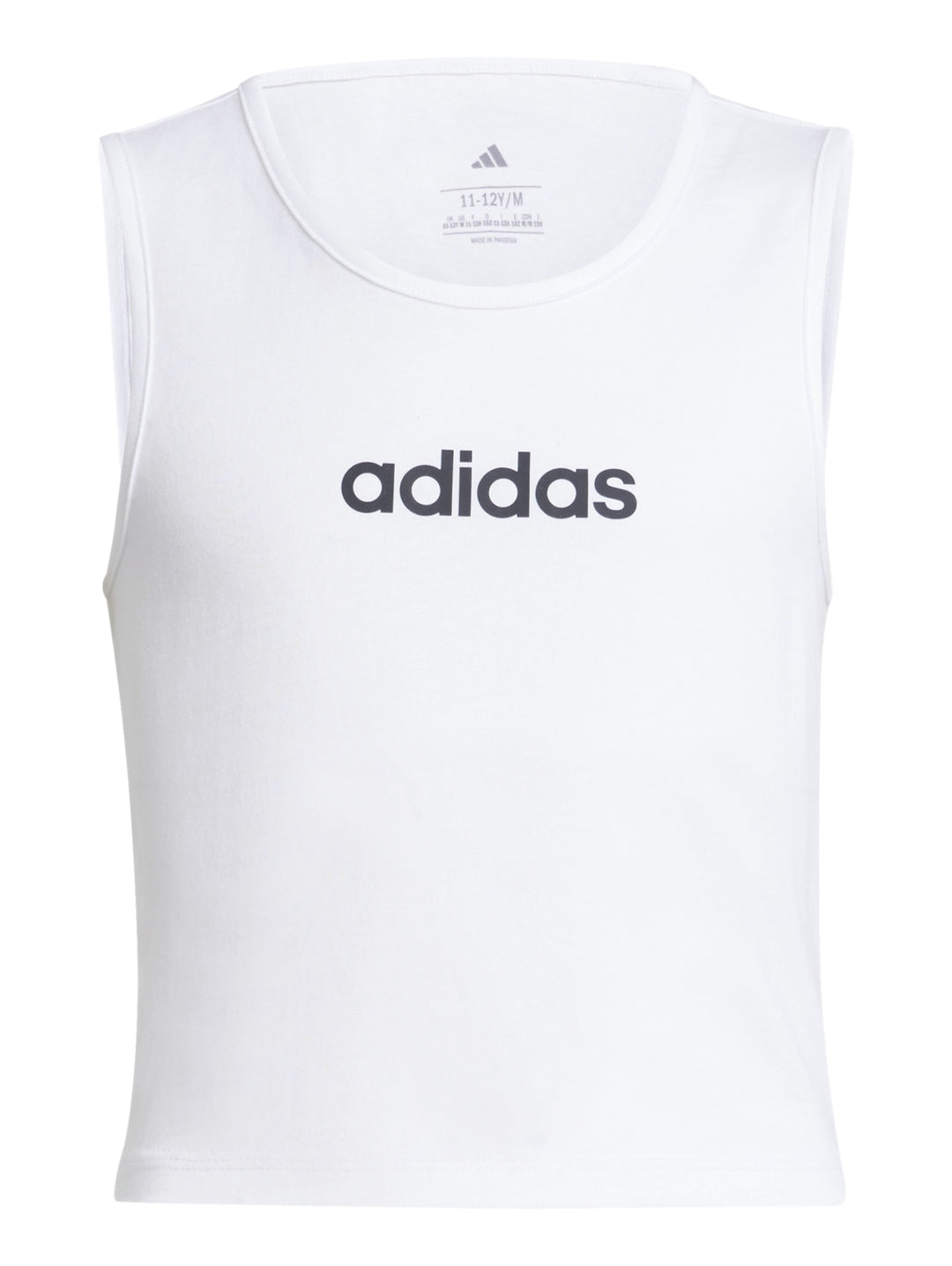 Conjunto deportivo Adidas para niña compuesto por un top blanco y shorts negros con rayas blancas laterales.