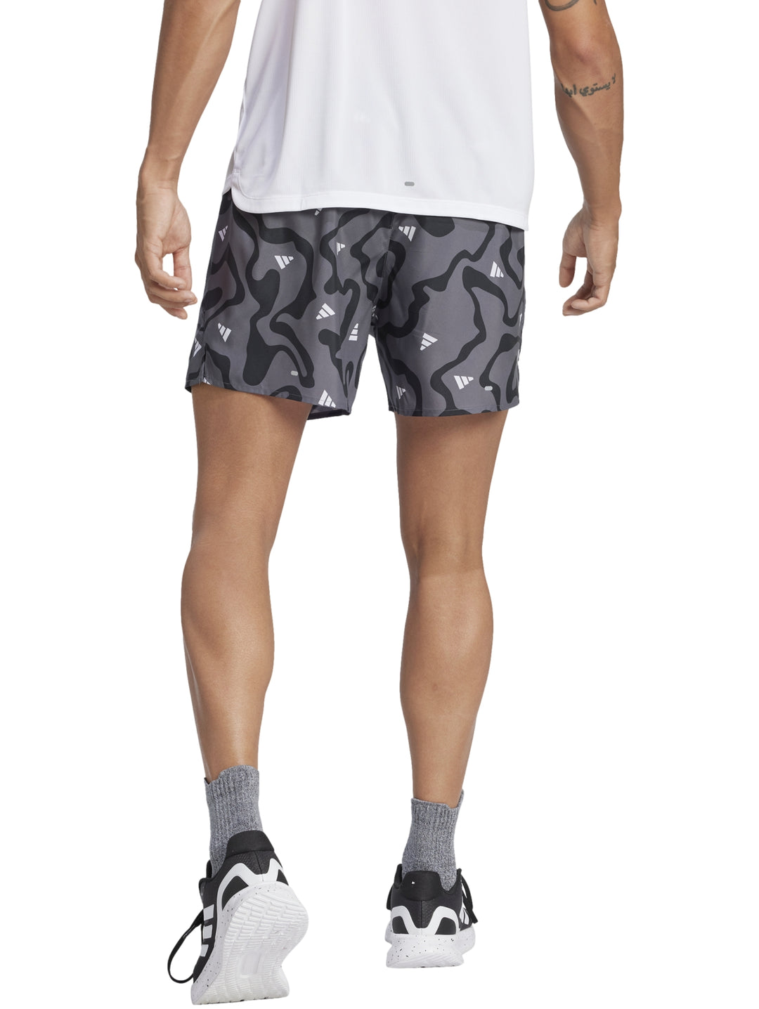 Short Adidas Run It Brand Love Negro y Gris para Hombre