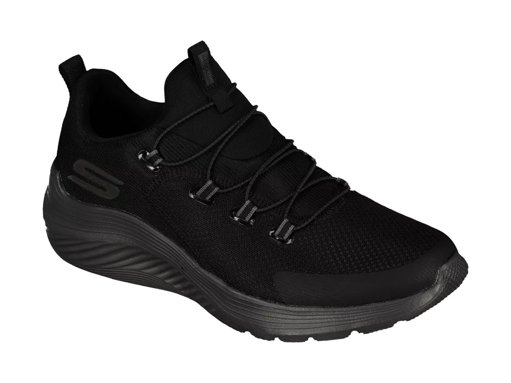 Tenis deportivo Skechers color negro con tejido transpirable y suela gruesa.