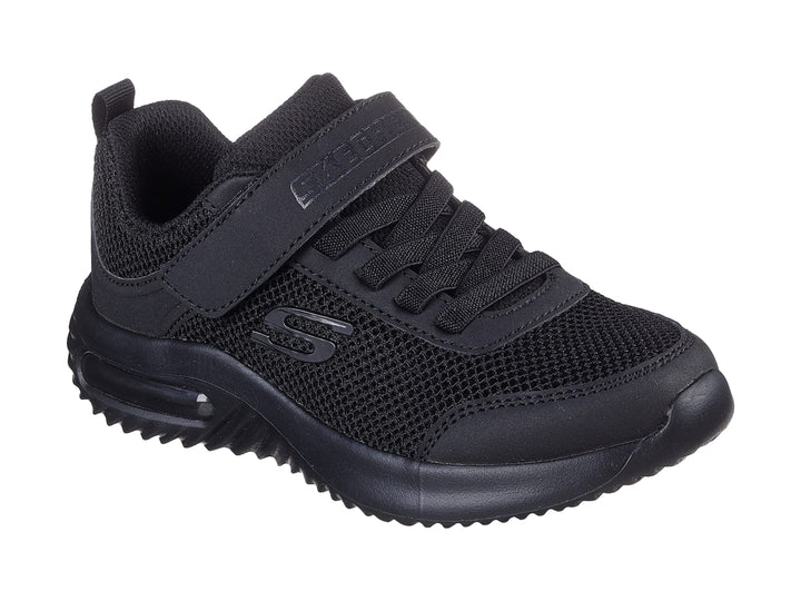 Tenis deportivos Skechers color negro con correa de ajuste y suela con cámara de aire.