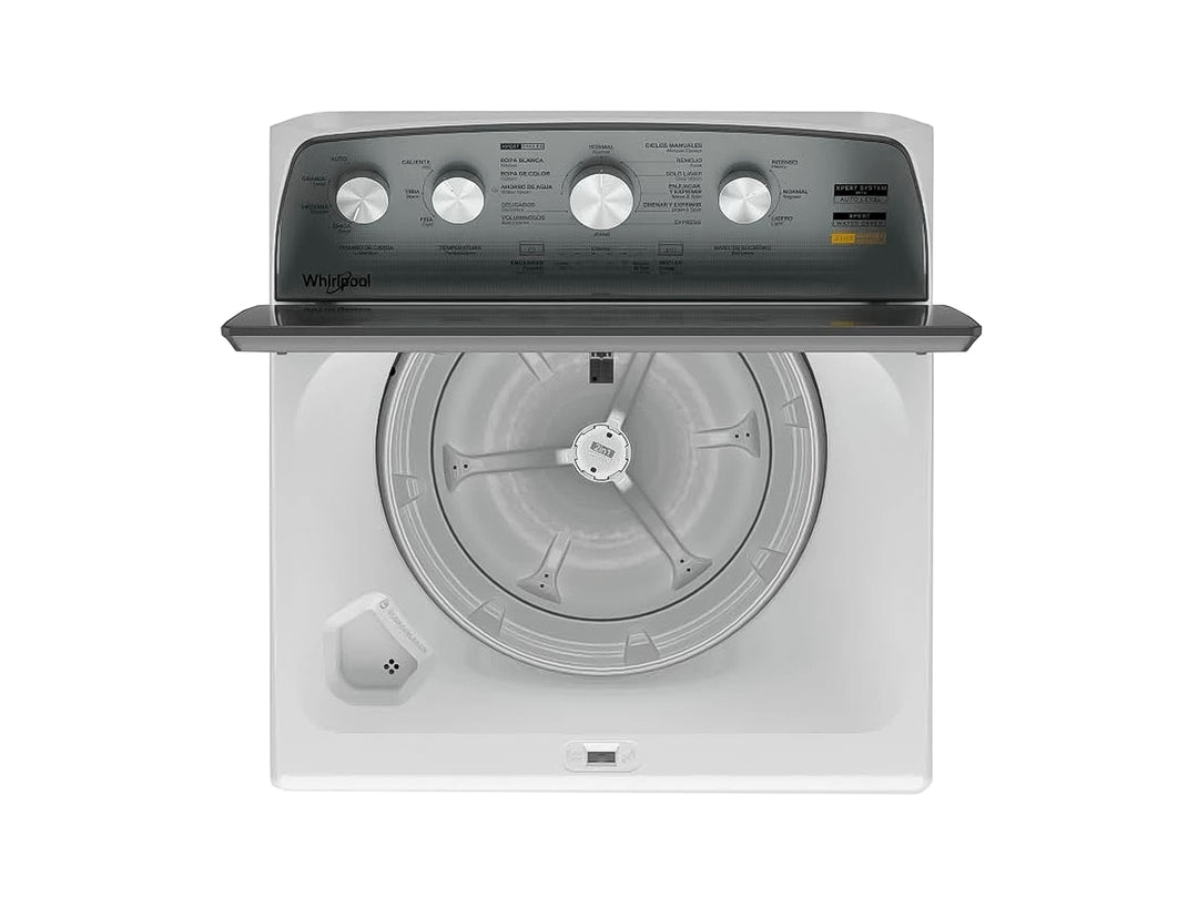 Lavadora Whirlpool de carga superior en color blanco con panel de control y tapa en color gris.