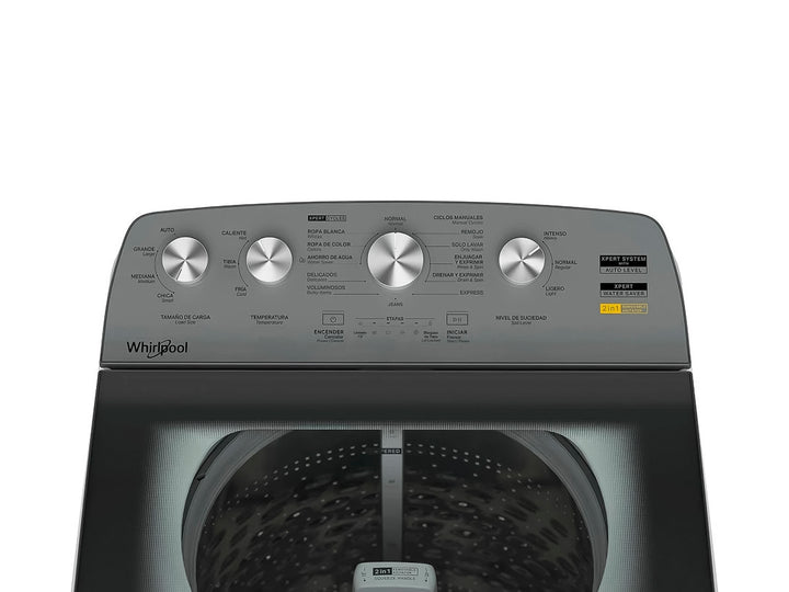 Lavadora Whirlpool de carga superior en color blanco con panel de control y tapa en color gris.