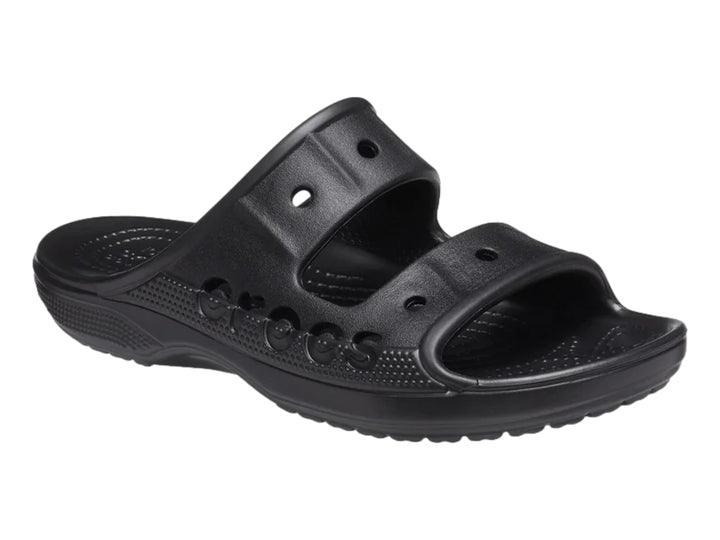 Sandalia Crocs Baya color negro, vista lateral sobre fondo blanco.