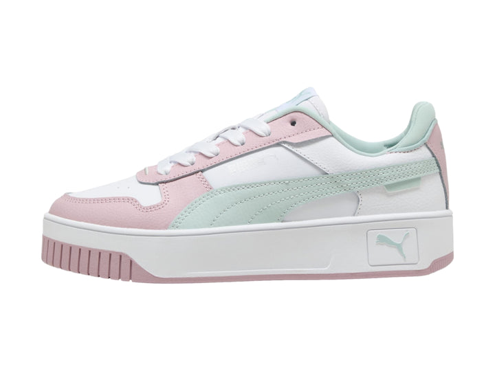 Tenis PUMA Carina Street JR en colores blanco, rosa y azul claro con suela de plataforma blanca.
