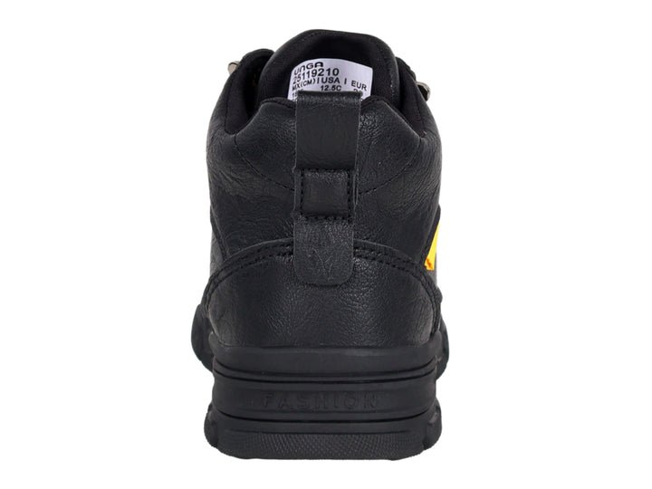 Bota de excursionismo infantil color negro con detalles en amarillo y suela gruesa.