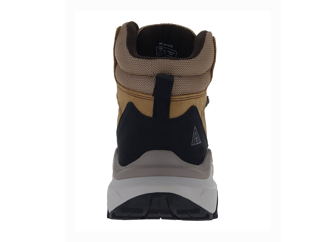 Bota de senderismo Discovery color tabaco con refuerzos negros y suela blanca.
