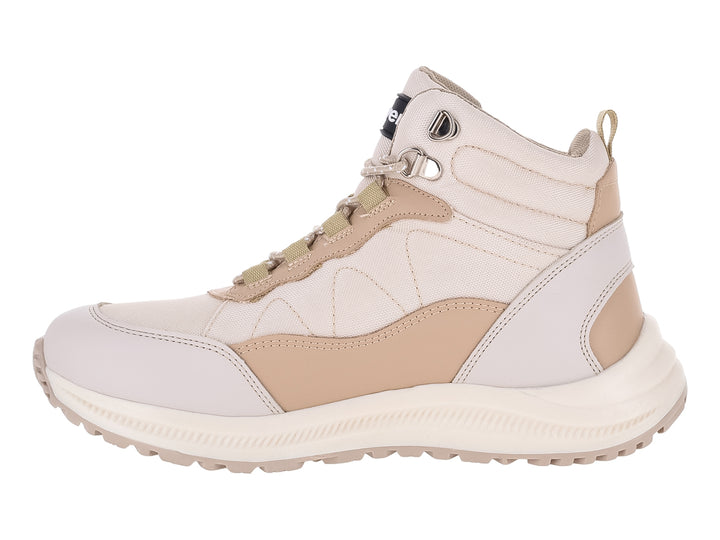 Botín deportivo Discovery en color marfil y beige con suela blanca robusta y cierre de cordones.