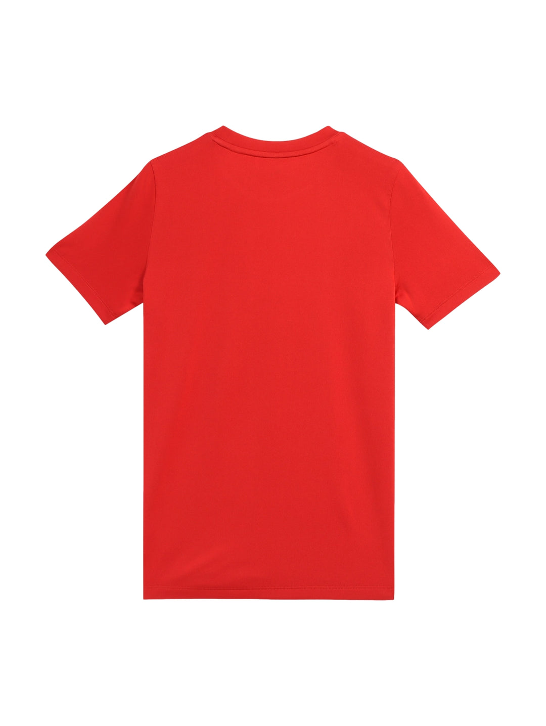 Niño vistiendo playera roja de manga corta marca Puma y shorts negros sobre fondo blanco.