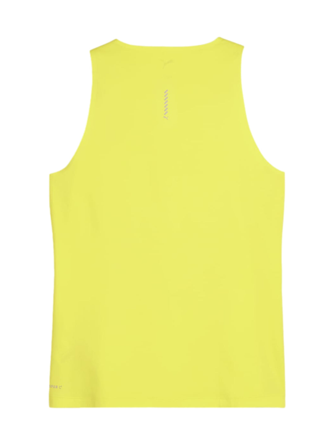 Mujer vistiendo una camiseta deportiva sin mangas color amarillo limón de la marca PUMA.