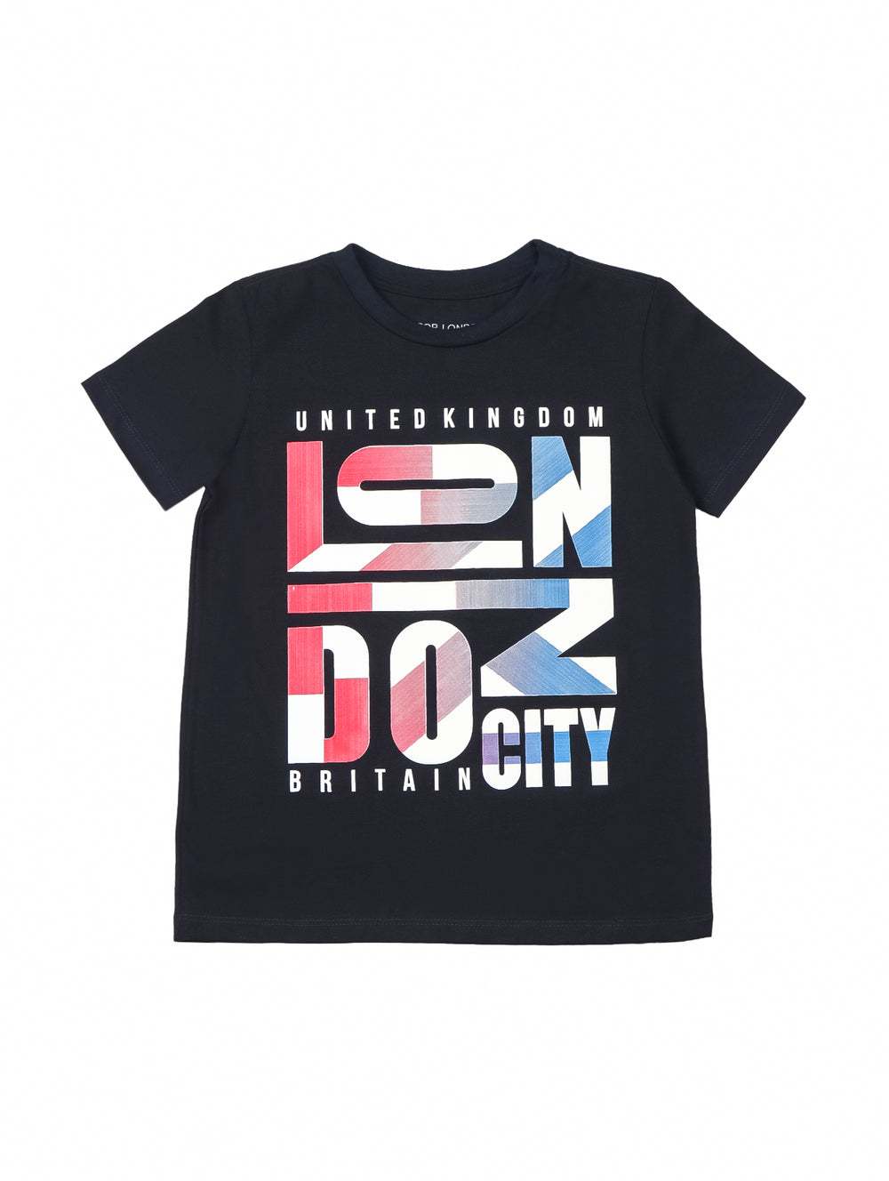 Niño vistiendo camiseta negra de manga corta con estampado gráfico colorido de Londres en el pecho.