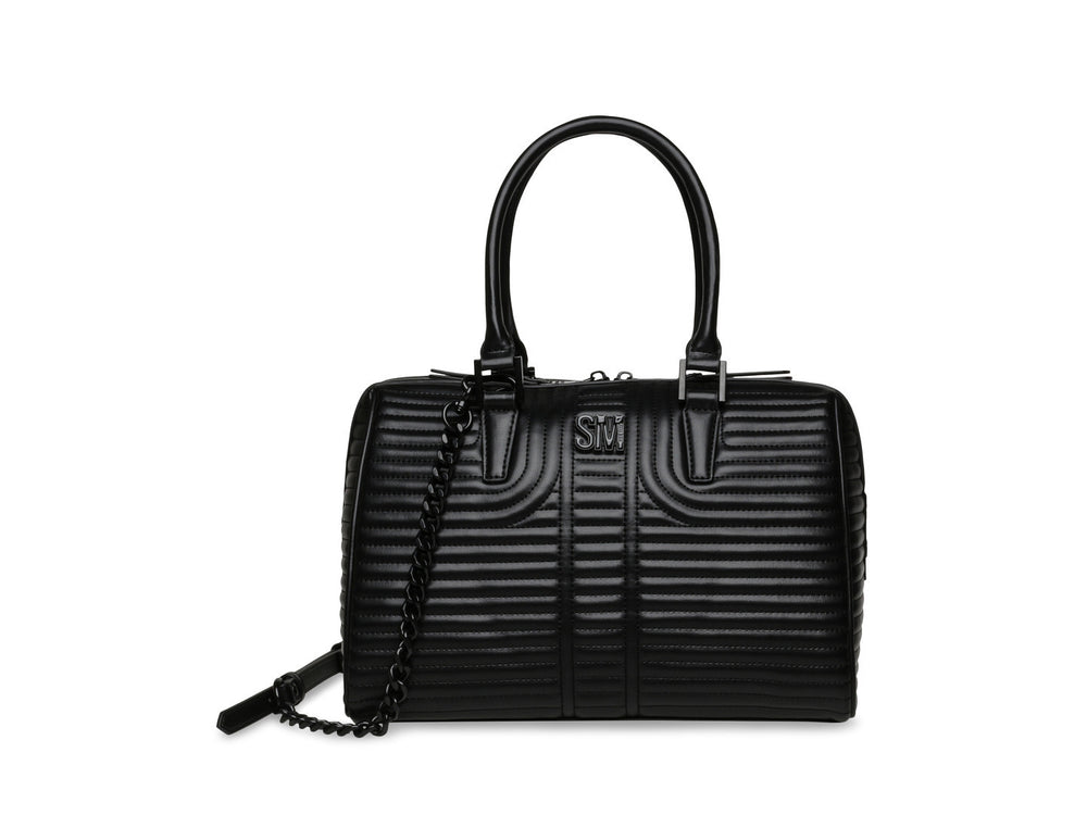 Bolso de mano Steve Madden color negro con textura acanalada, asas superiores y correa larga con cadena.