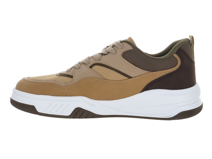 Tenis CLASBEN para niño en colores beige y verde oliva con suela blanca y base marrón.