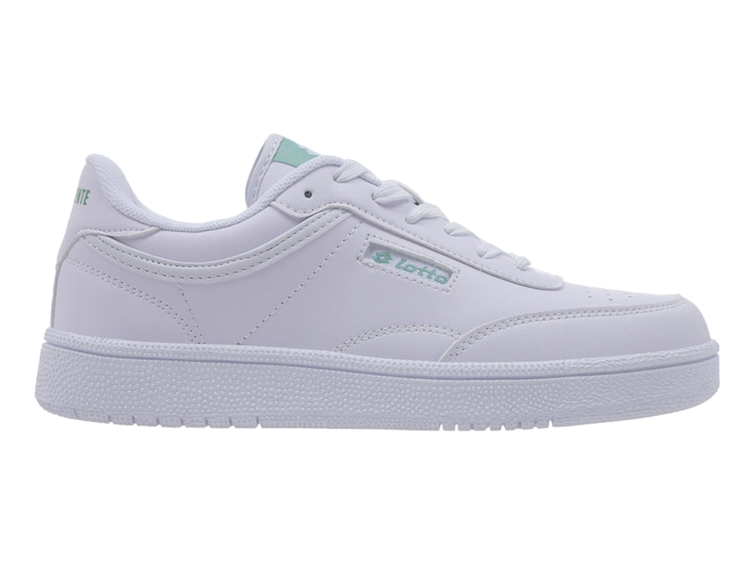 Tenis deportivos Lotto color blanco con detalles en verde menta y suela blanca.