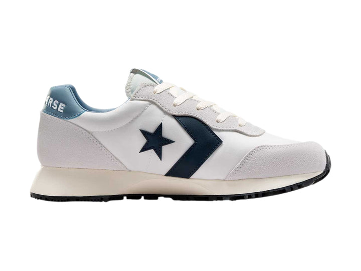 Tenis Converse Omega Trainer en colores gris y blanco con detalles en azul marino y suela blanca.