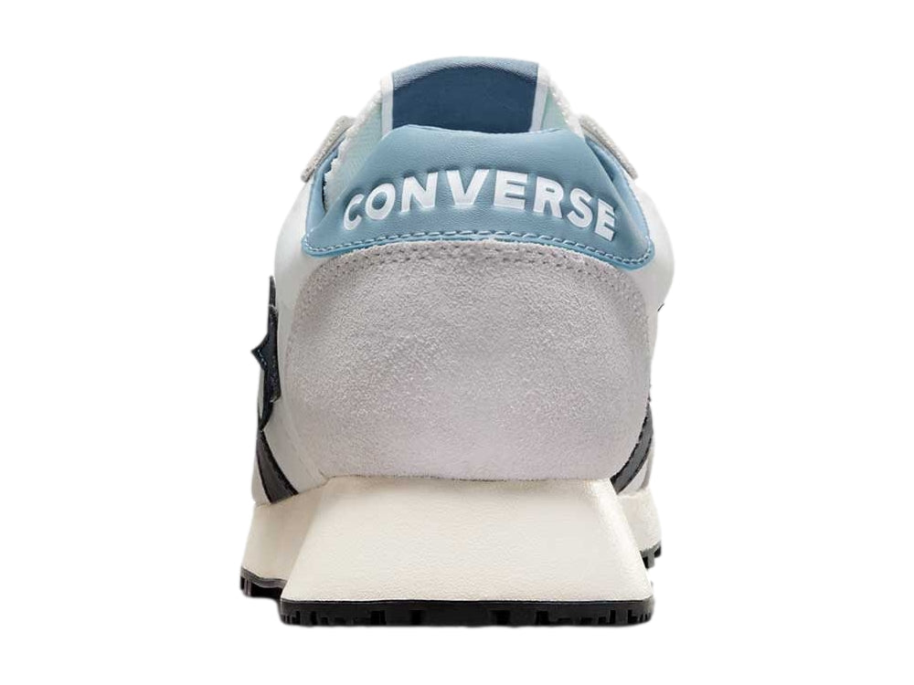 Tenis Converse Omega Trainer en colores gris y blanco con detalles en azul marino y suela blanca.