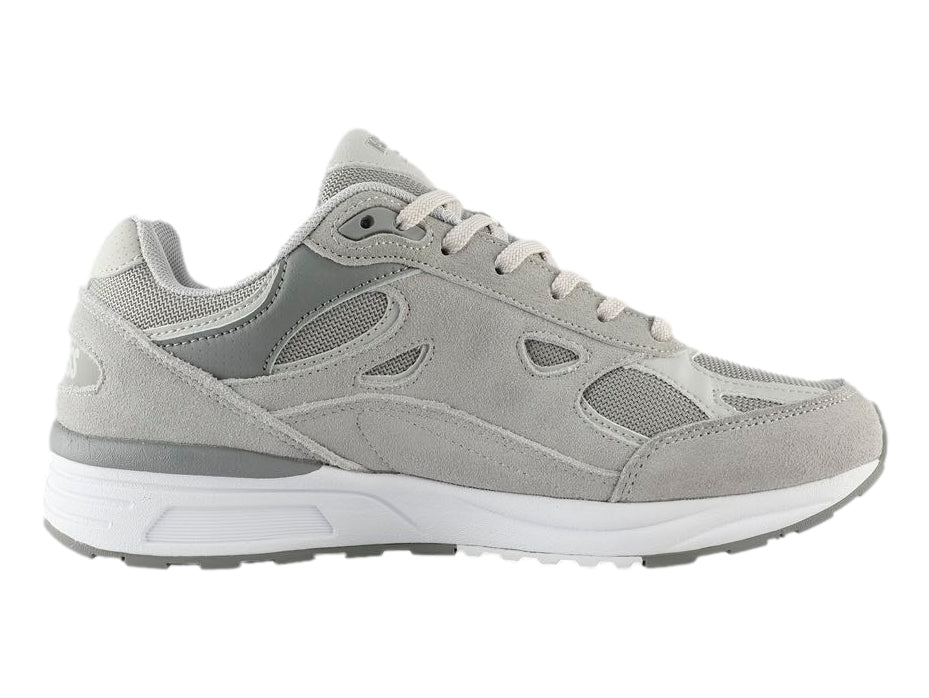 Tenis K-SWISS Contender en color gris con suela blanca, diseño deportivo con detalles en malla y gamuza sintética.