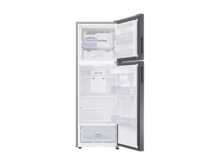 Refrigerador Samsung de acero inoxidable con dispensador de agua frontal y diseño moderno de dos puertas.