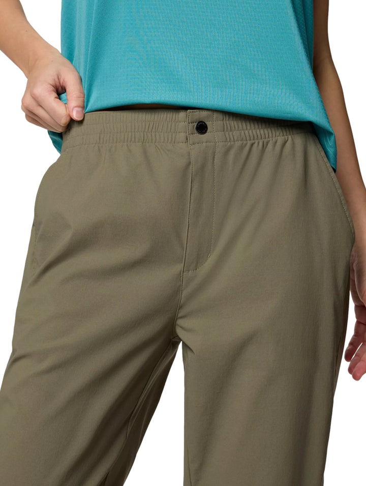 Pantalones Columbia Cedar Crest en color verde stone green para mujer.