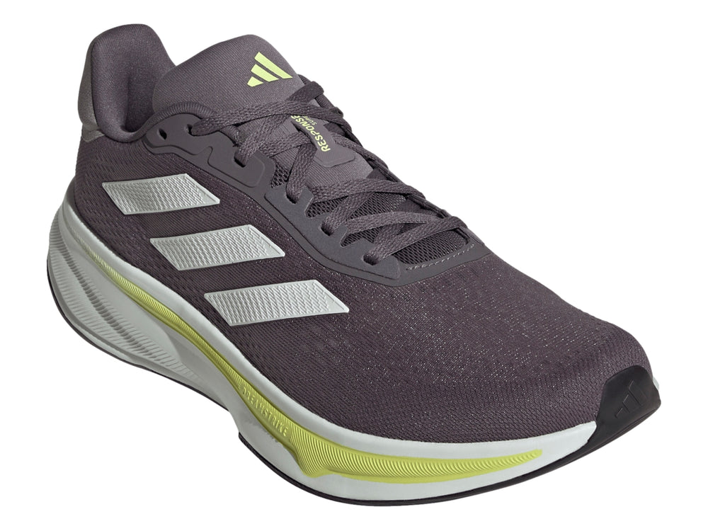 Tenis Adidas Response Super color gris con suela blanca y detalles en verde lima.