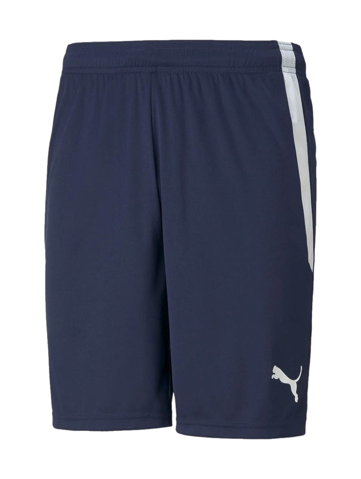 Shorts deportivos PUMA color azul marino con franja blanca lateral y logotipo blanco en la pierna izquierda.