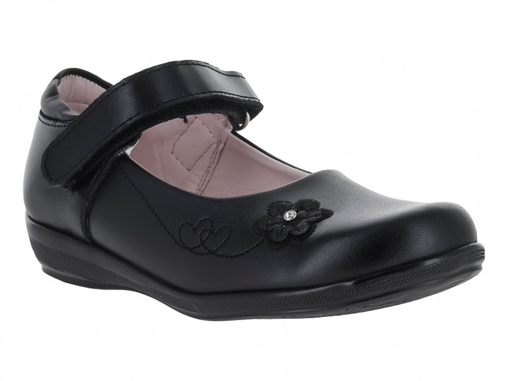 Zapato negro para niña estilo Mary Jane con correa y adorno de flor en la punta.