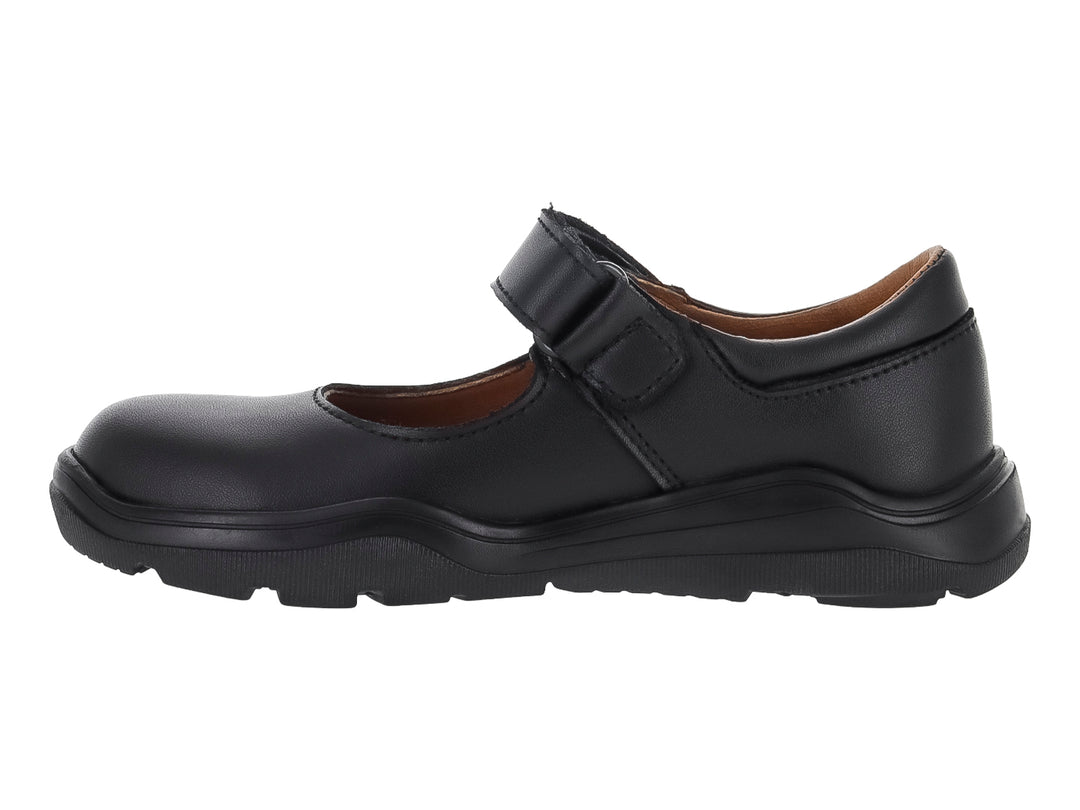 Zapato escolar negro para niño o niña con correa y suela gruesa.
